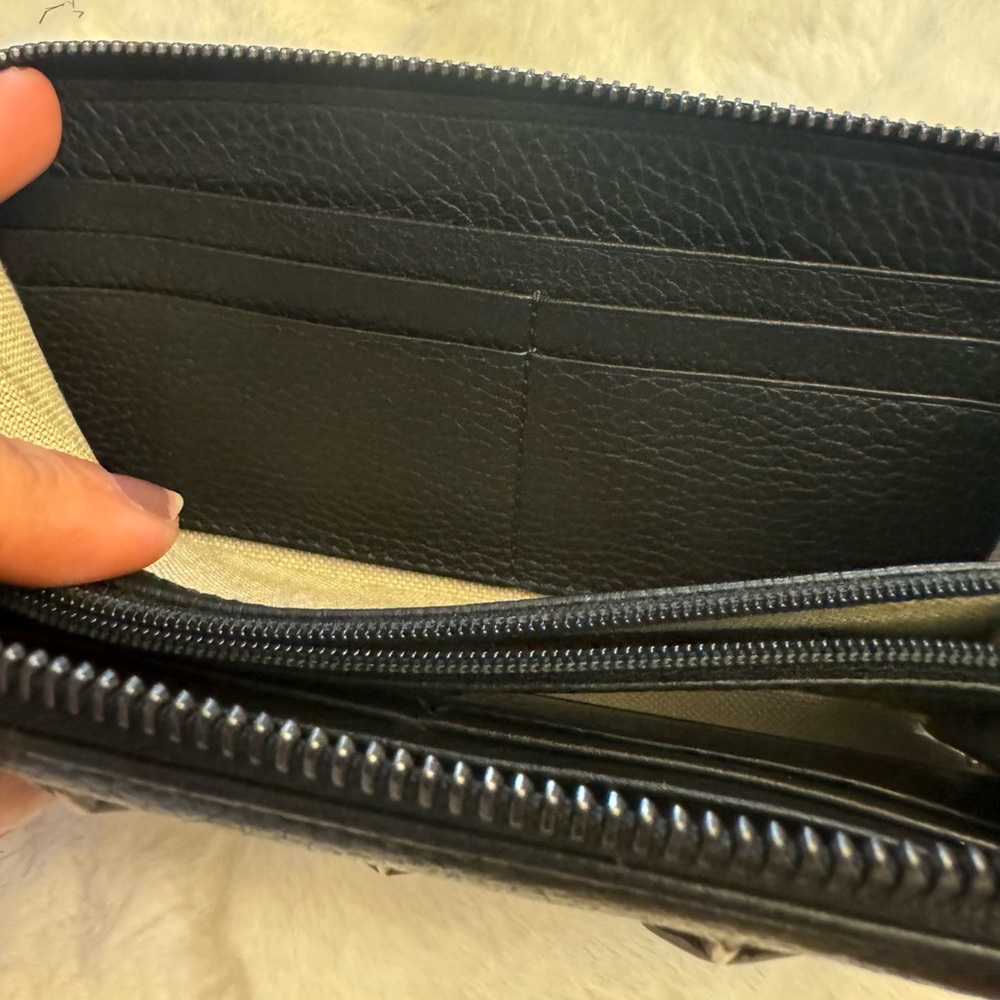 JIMMY CHOO Black Leather Zipper Wallet With Studs. 100% Authentic. - Picture 14 of 15